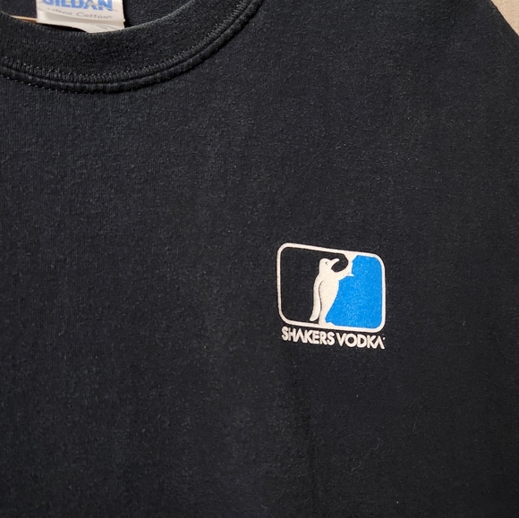 Shakers Vodka sleeveless t-shirt - Picture 3 of 5